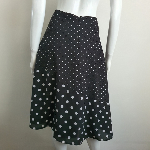 Review Size 14 Monochrome Polka Dot A line Skirt - Picture 6 of 12